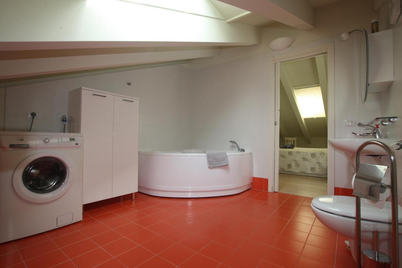 New Moon Apartment Tremezzo Exterior photo